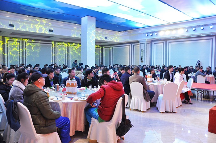 巖康集團(tuán)年會現(xiàn)場